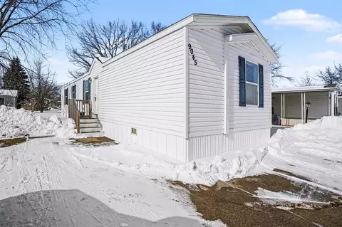 9045 4 Winds, West Olive, MI 49460