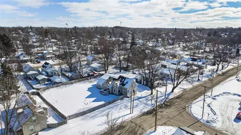 View/Area - 516 S Front, Belding, MI 48809 photo 5 of 6