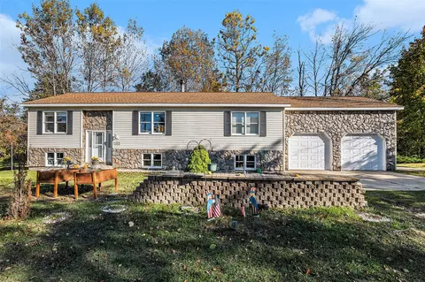 1021 Orchard, South Haven, MI 49090