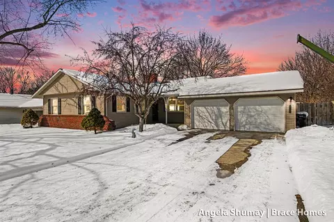 2785 Northville, Grand Rapids, MI 49525