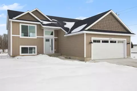 5215 Margot, Allendale, MI 49401