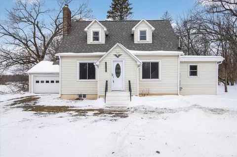 4010 Hyde, Clarklake, MI 49234