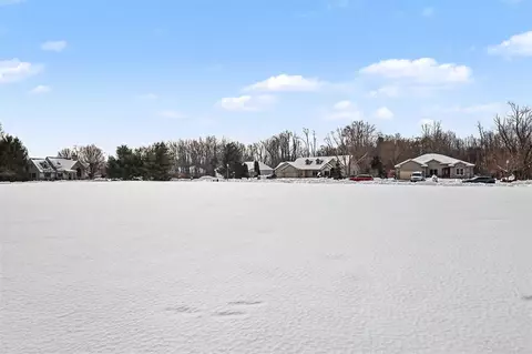 561 Wittenberg, Saint Joseph, MI 49085 photo 9