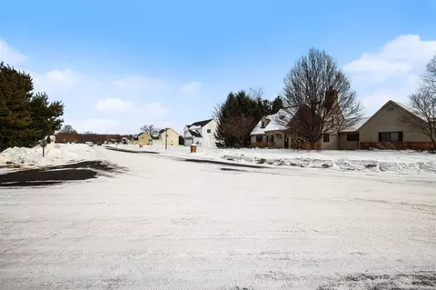 561 Wittenberg, Saint Joseph, MI 49085 photo 20