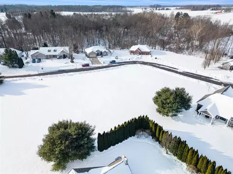 561 Wittenberg, Saint Joseph, MI 49085 photo 4