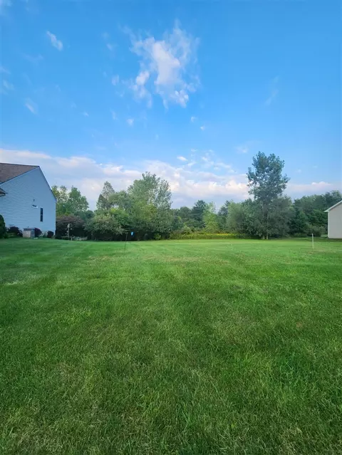 2060 Stillwater, Davison, MI 48423