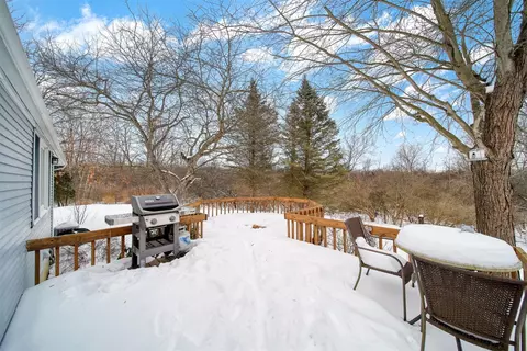 Exterior - 3249 Hendee, Jackson, MI 49201 photo 3 of 15