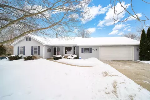 3249 Hendee, Jackson, MI 49201