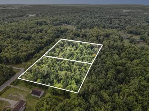 V/l 62nd B, Holland, MI 49423