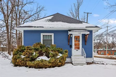 1123 Palmer, Kalamazoo, MI 49001