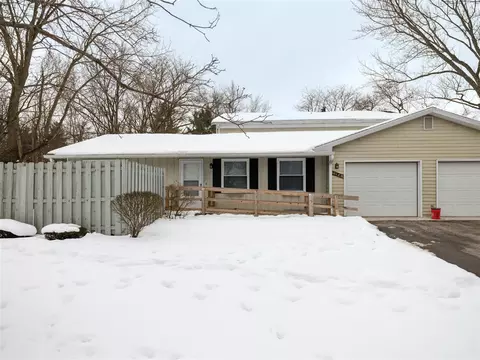 10185 Foxhollow, Portage, MI 49024
