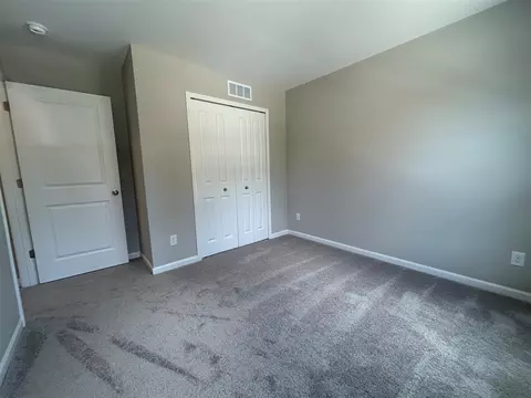 Bedroom - 739 Audubon, Jackson, MI 49203 photo 3 of 5