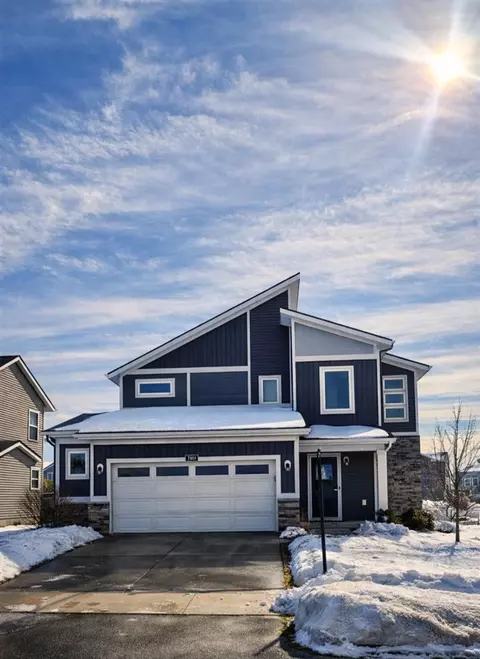 7868 High Knl, Byron Center, MI 49315