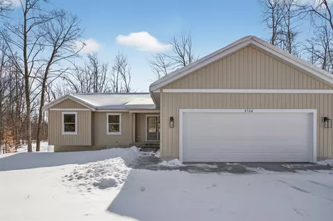 3706 Country, Allegan, MI 49010