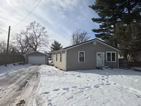 158 W Saint Joe, Hillsdale, MI 49242