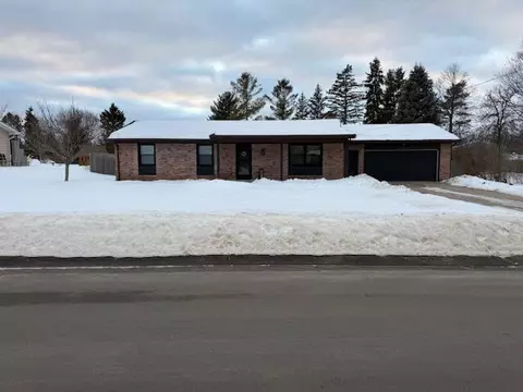 2500 Rockhill, Grand Rapids, MI 49525