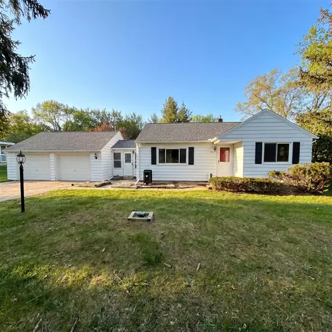 665 4 Mile, Comstock Park, MI 49321