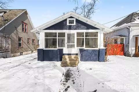 707 Graceland, Grand Rapids, MI 49505