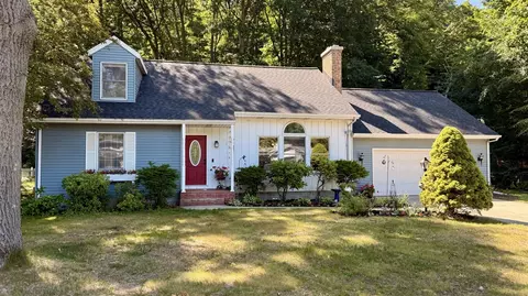 12637 Lakeshore, Grand Haven, MI 49417