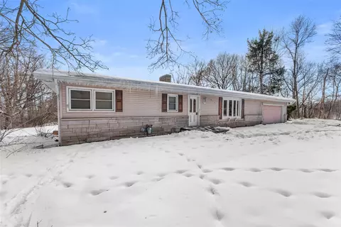 1632 Hudson, Hillsdale, MI 49242