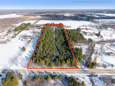 8110 Calkins, Flushing, MI 48433