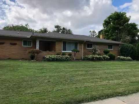8872 16 12 Mile, Sterling Heights, MI 48312