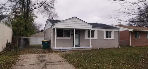 720 Calder, Ypsilanti, MI 48198