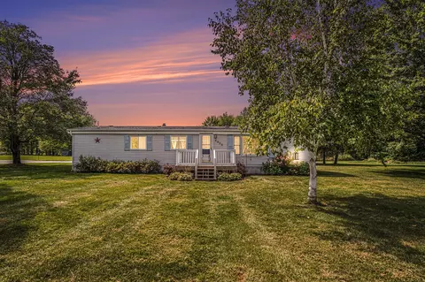6939 Alden Nash, Alto, MI 49302