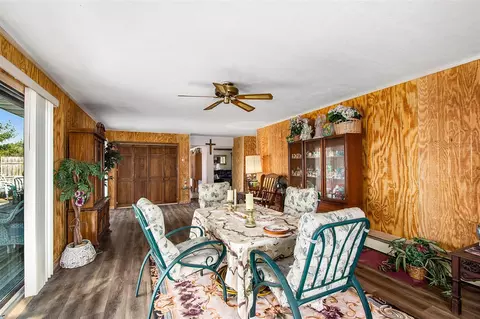 Dining - 1126 Chapel, Parma, MI 49269 photo 2 of 2