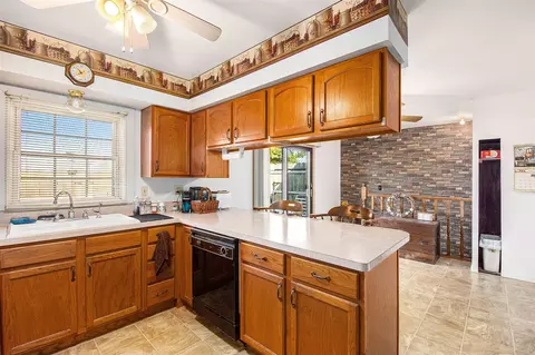 Kitchen - 1126 Chapel, Parma, MI 49269 photo 2 of 2