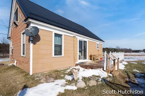 Other - 1300 E Coral, Edmore, MI 48829 photo 11 of 11