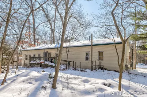 Exterior - 5525 Highland, Pullman, MI 49450 photo 2 of 3