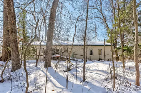 Exterior - 5525 Highland, Pullman, MI 49450 photo 3 of 3