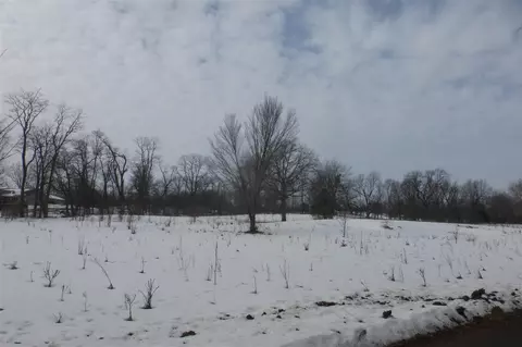 0 Signal Pt, Niles, MI 49120