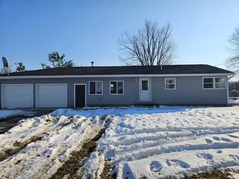 413 W W Ctr, Waldron, MI 49288