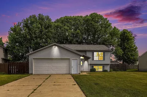 11752 Deerfield, Ravenna, MI 49451
