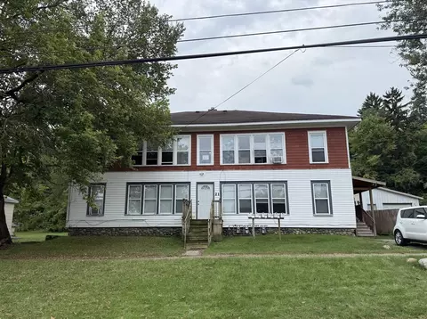 21 Spring, Battle Creek, MI 49037