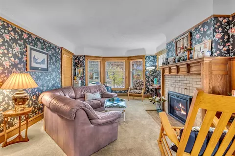 218 4th, Jackson, MI 49201 photo 4