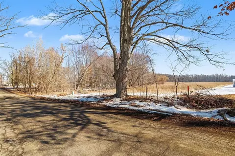 V/l 26 1/2 Mile, Albion, MI 49224