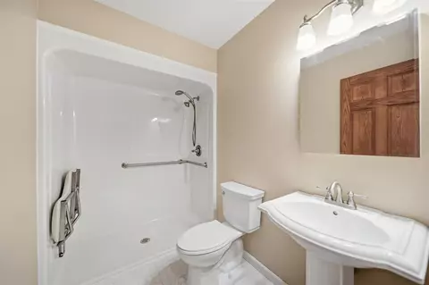 Bath - 4955 N Somerset, Addison, MI 49220 photo 2 of 2
