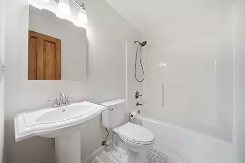 Bath - 4955 N Somerset, Addison, MI 49220 photo 1 of 2