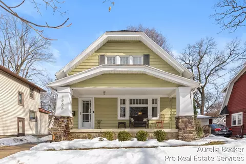 1906 Cornelius, Grand Rapids, MI 49507