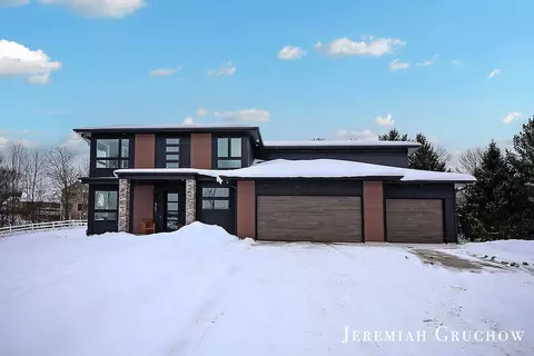 4764 Braeburn, Grand Rapids, MI 49546
