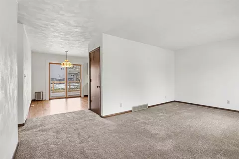 1043 Rose, Marshall, MI 49068 photo 8