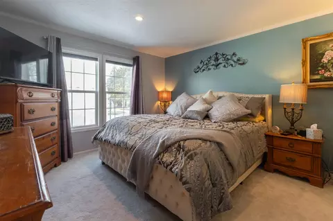 Bedroom - 248 Maple Run, Mason, MI 48854 photo 2 of 3