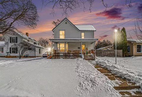 616 S Broas, Belding, MI 48809