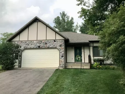 406 Vienna, Fremont, MI 49412