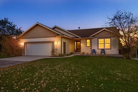 11590 Grange, Sparta, MI 49345