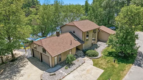 360 W Baldwin Lk, Greenville, MI 48838