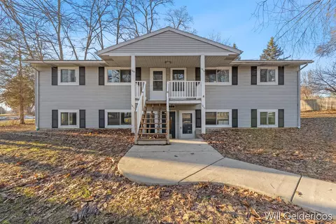 1211 60th, Grand Rapids, MI 49508